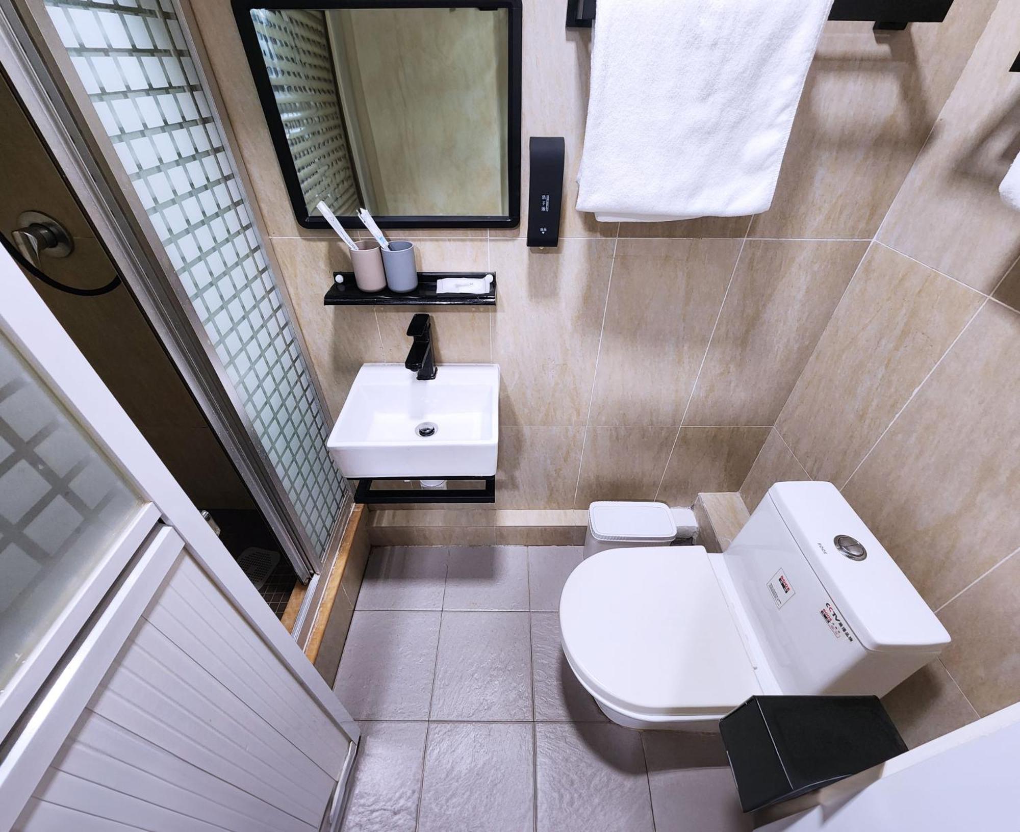 Pillows Coliving Hong Kong Ngoại thất bức ảnh